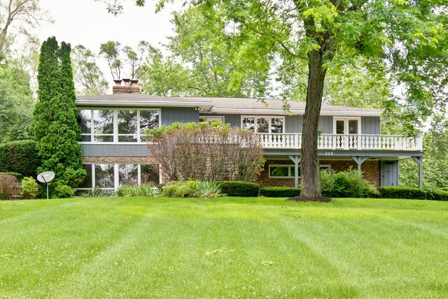 225 Circle Drive - Photo 1