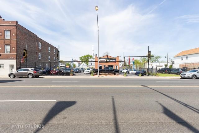 1330 Cicero Avenue - Photo 1