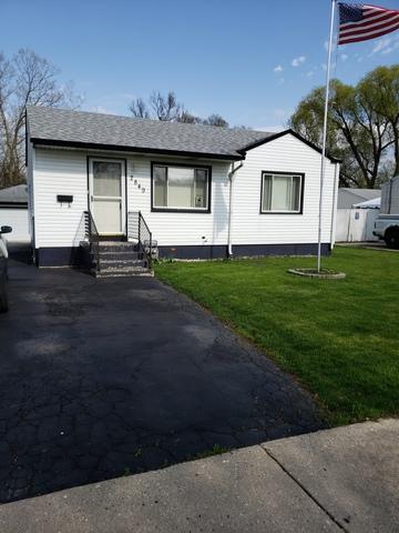 2849 Pine Street - Photo 1
