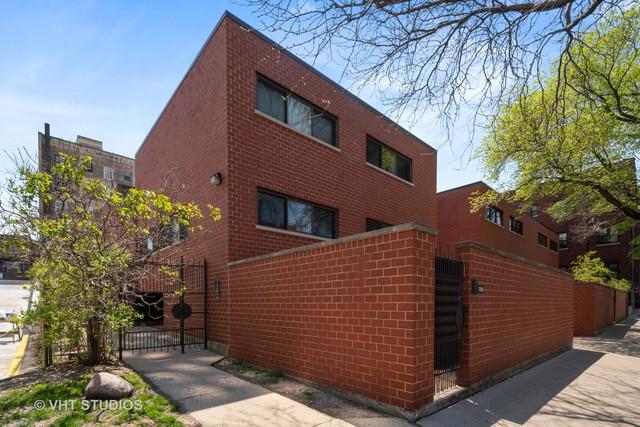 725 Waveland Avenue - Photo 1