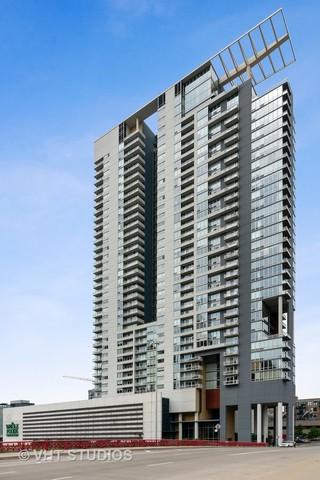 737 Washington Boulevard - Photo 1
