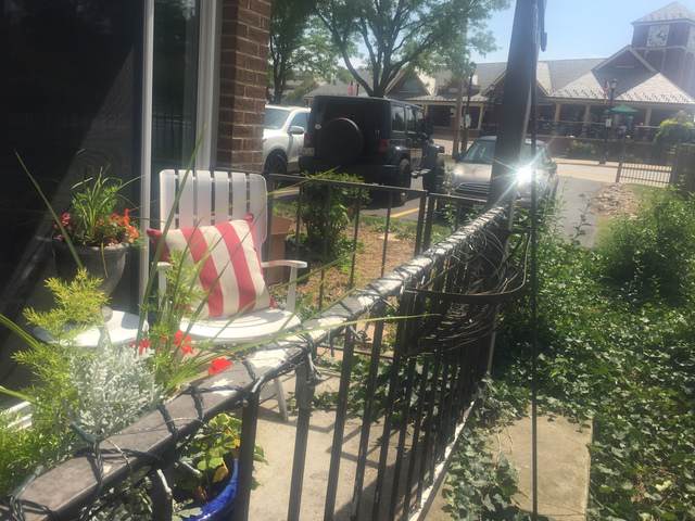 140 Wood Street - Photo 1