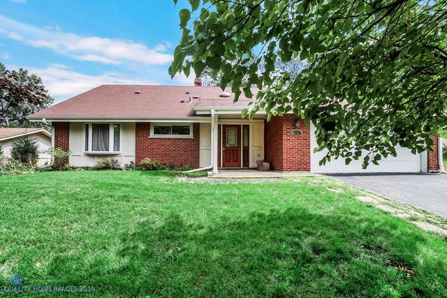 2S525 Lloyd Avenue - Photo 1