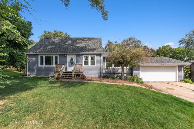 23W528 Burdette Avenue - Photo 1