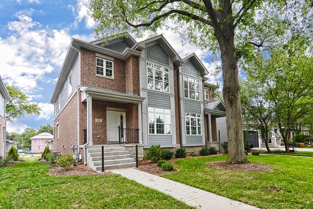 817 Center Street - Photo 1