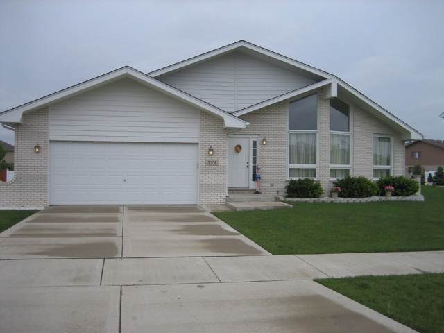 7931 Brookside Glen Drive - Photo 1