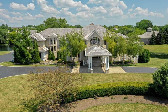 700 Dunbarton Drive - Photo 1