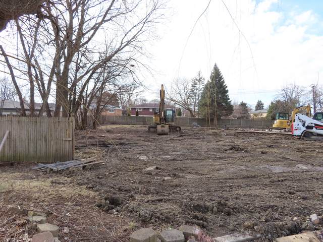 7911 101st Street - Photo 1