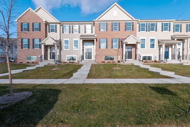 541 Cimmaron Circle - Photo 1
