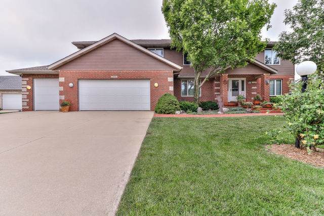 2806 Slayback Street - Photo 1