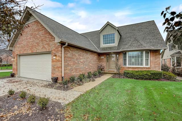 914 Wedgewood Drive - Photo 1