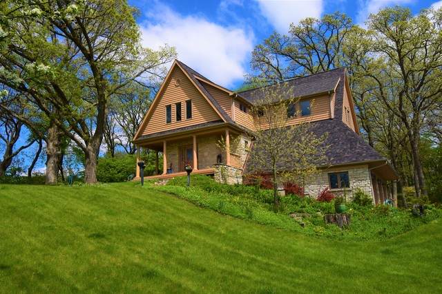 2910 Fawn Trail Court - Photo 1