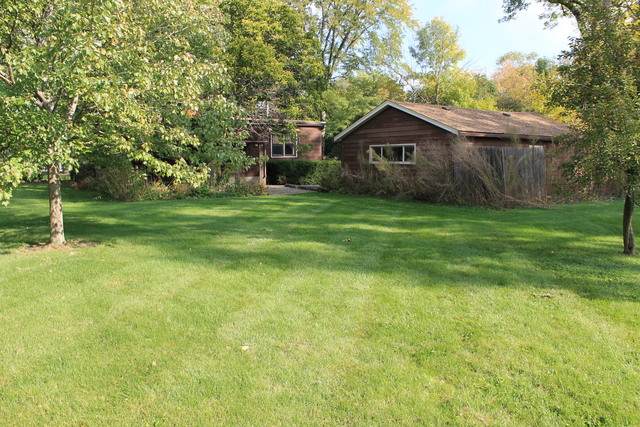 1413 Plainfield Road - Photo 1