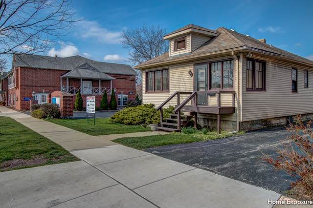 556 Spring Road - Photo 1