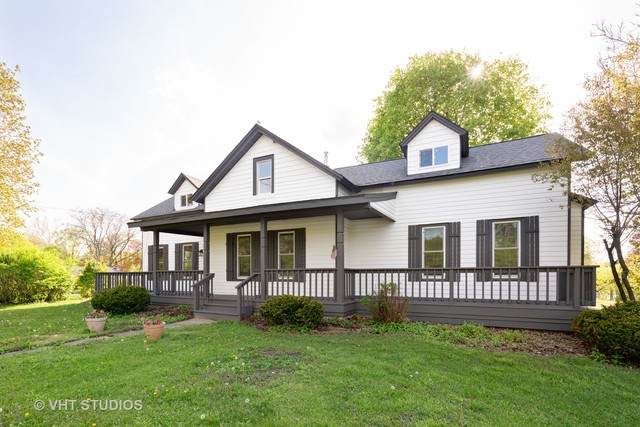 10 Oak Street - Photo 1