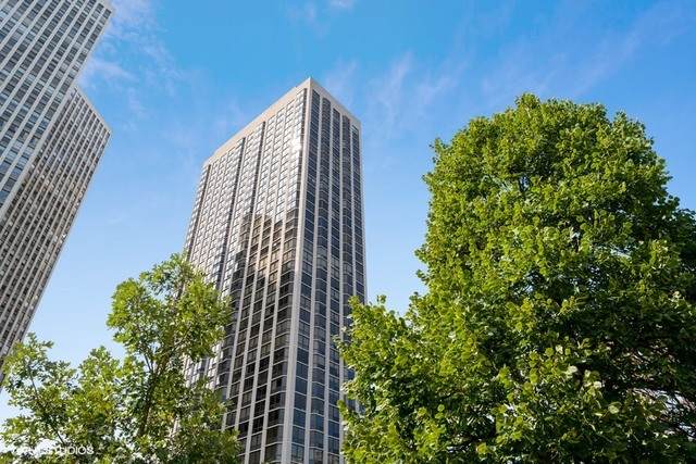 2650 Lakeview Avenue - Photo 1