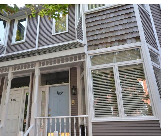 1007 Dickens Avenue - Photo 1