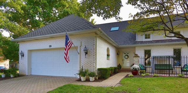 19 Glengarry Lane - Photo 1