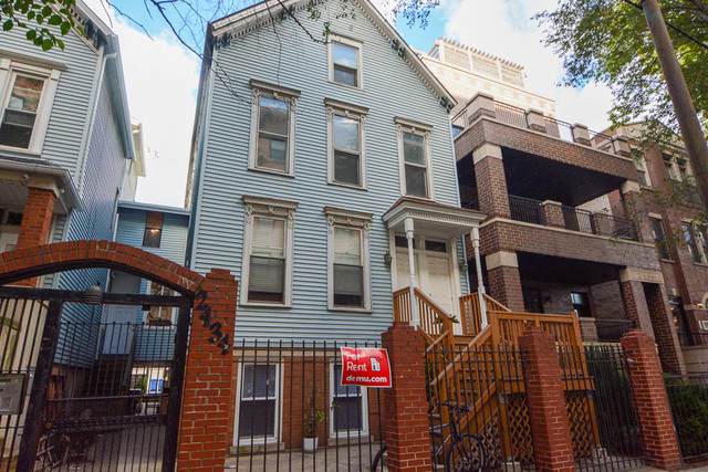2434 Southport Avenue - Photo 1