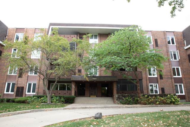 129 Spruce Avenue - Photo 1