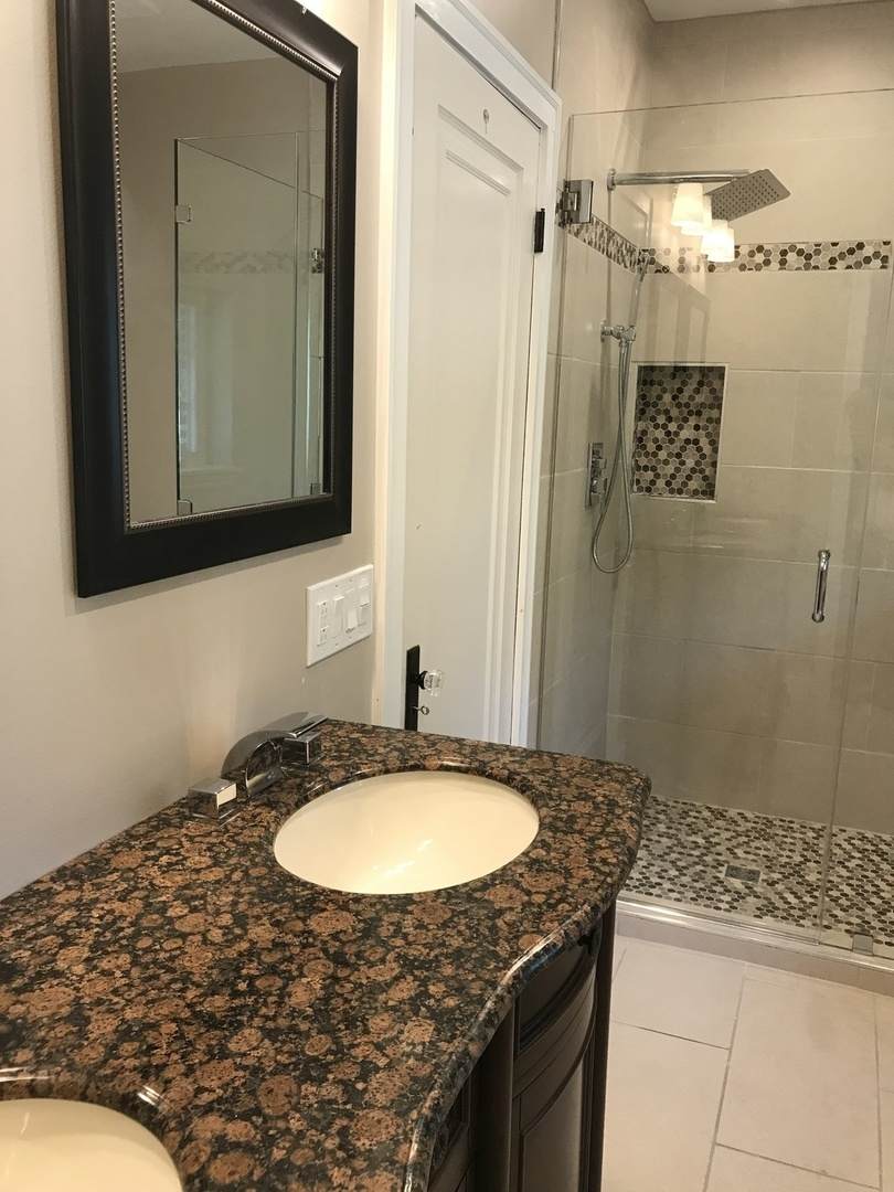 670 Blackstone Place - Photo 1