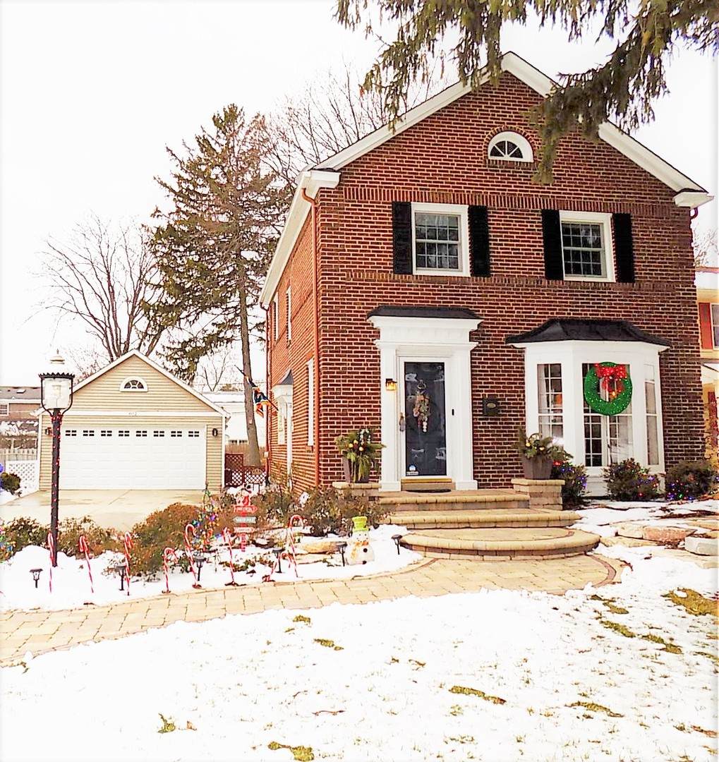 602 Gables Boulevard - Photo 1