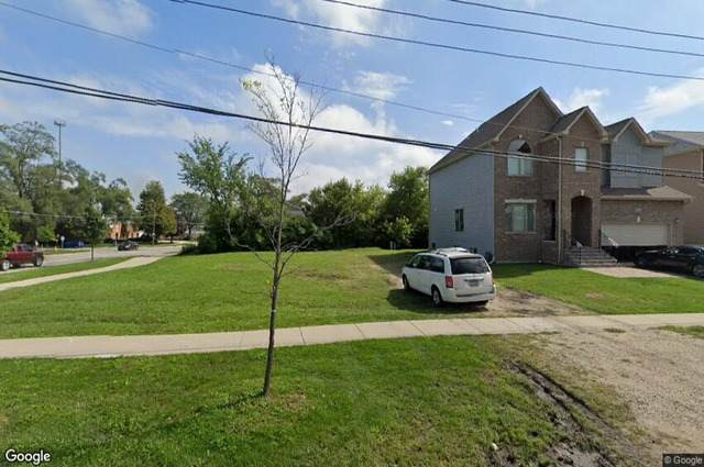 1751 Greenwood Road - Photo 1