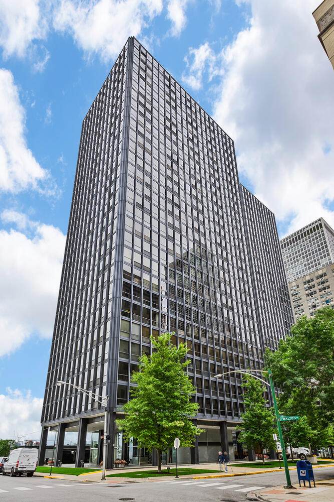 910 Lake Shore Drive - Photo 1