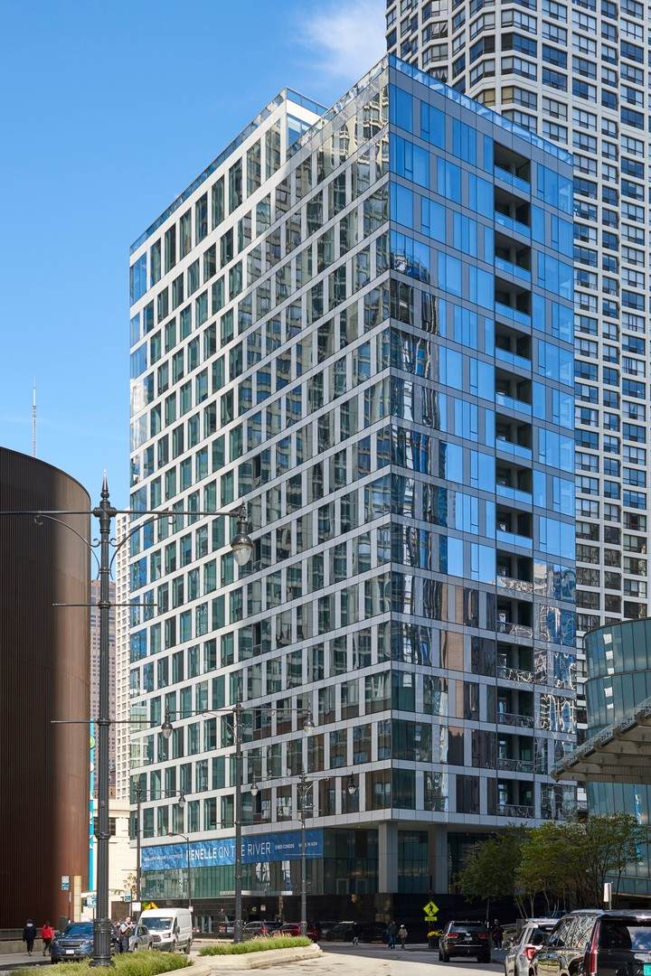 403 Wabash Avenue - Photo 1