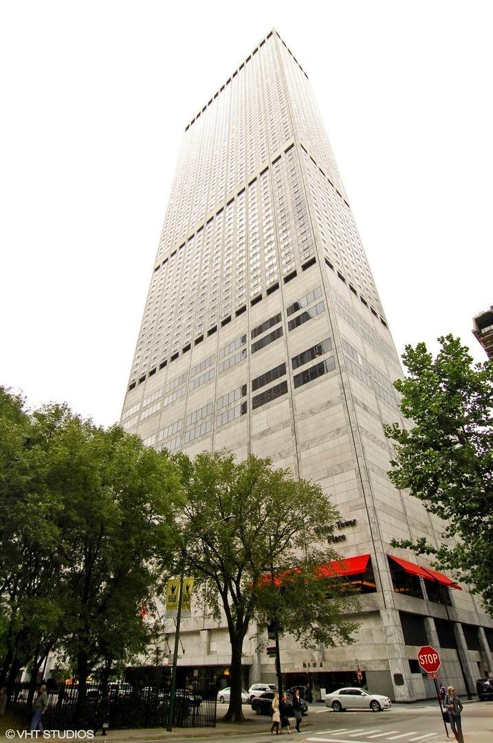 180 Pearson Street - Photo 1