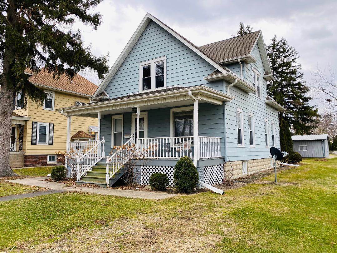 313 Chippewa Street - Photo 1