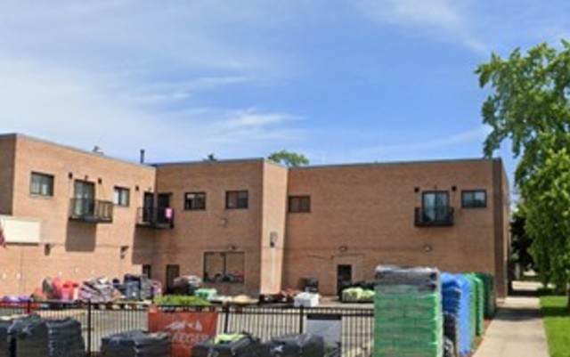 5911 Northwest Highway - Photo 1