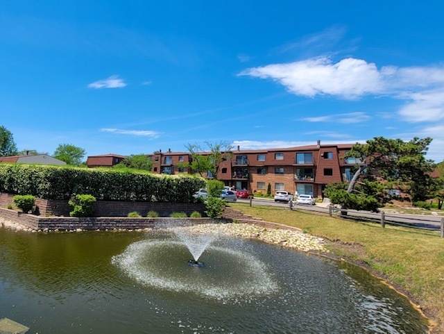 606 Cobblestone Circle - Photo 1