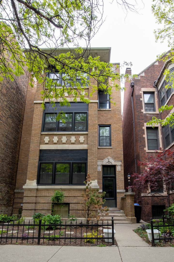 712 Buena Avenue - Photo 1