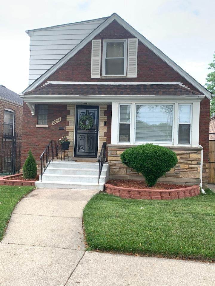 8845 Ridgeland Avenue - Photo 1