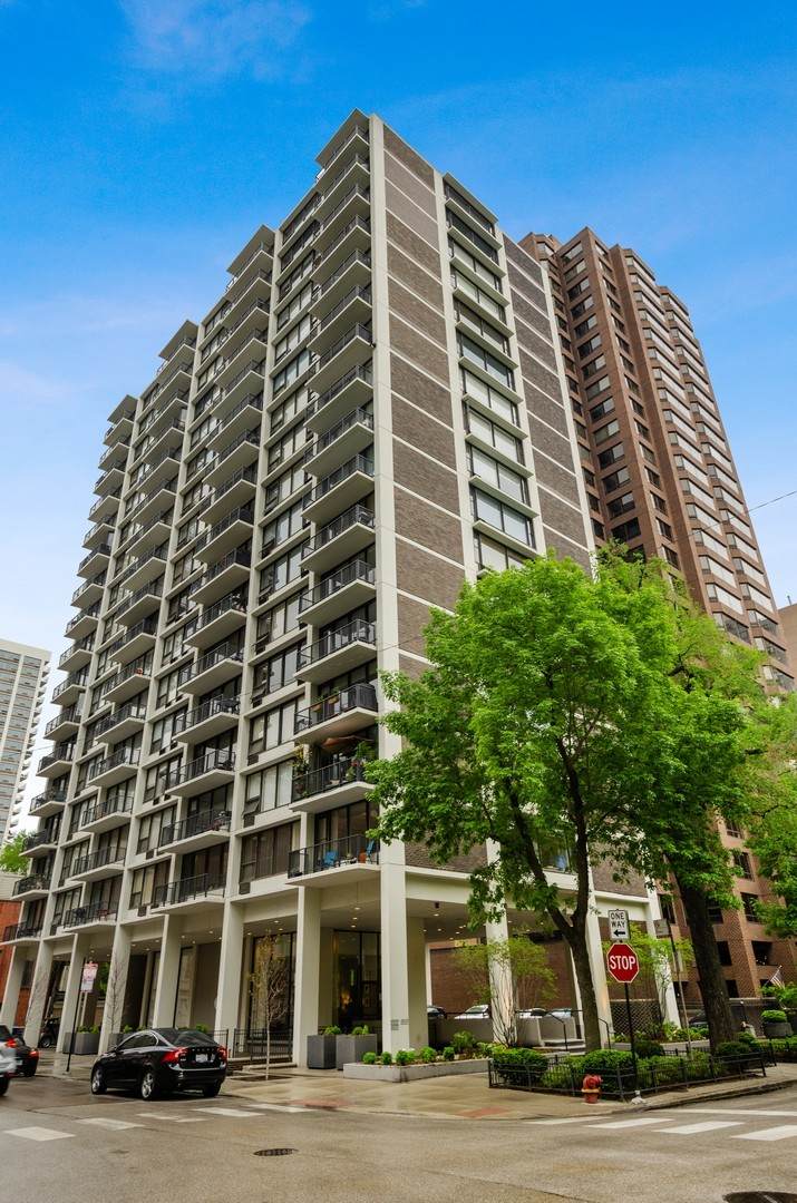 1400 State Parkway - Photo 1