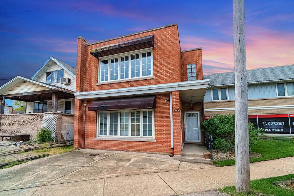 2930 River Road - Photo 1