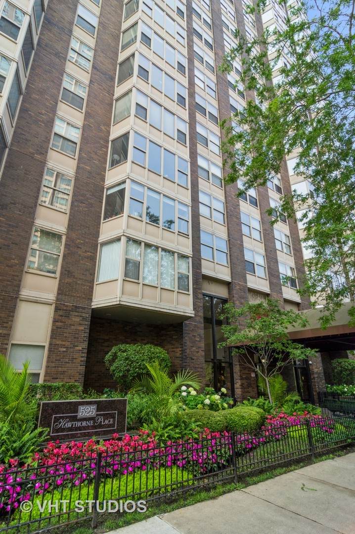 525 Hawthorne Place - Photo 1