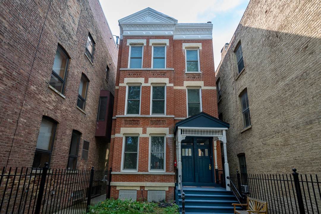 1644 Sedgwick Street - Photo 1
