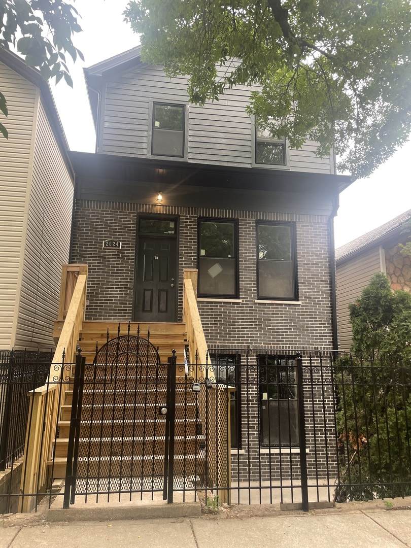 2624 24th Street - Photo 1