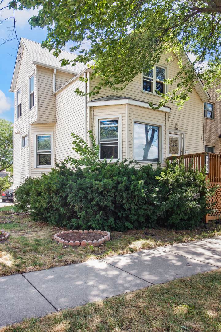 5365 Bowmanville Avenue - Photo 1