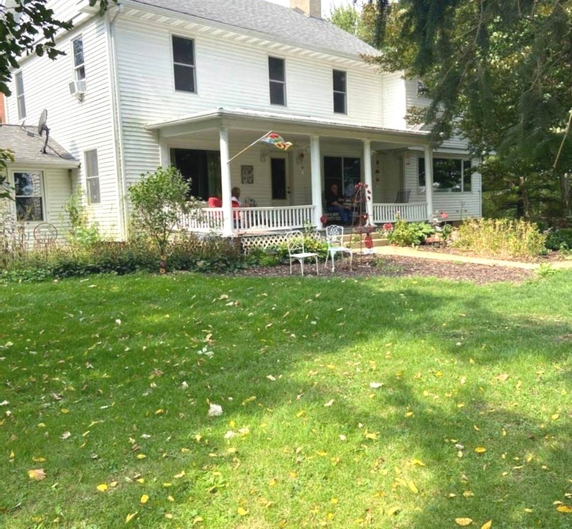 6303 1900 East Street - Photo 1