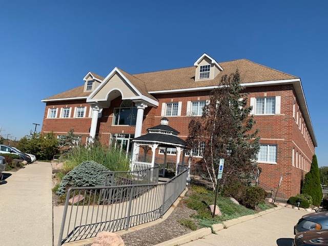 912 Northwest Highway - Photo 1