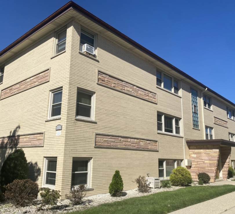 6855 Olmsted Avenue - Photo 1