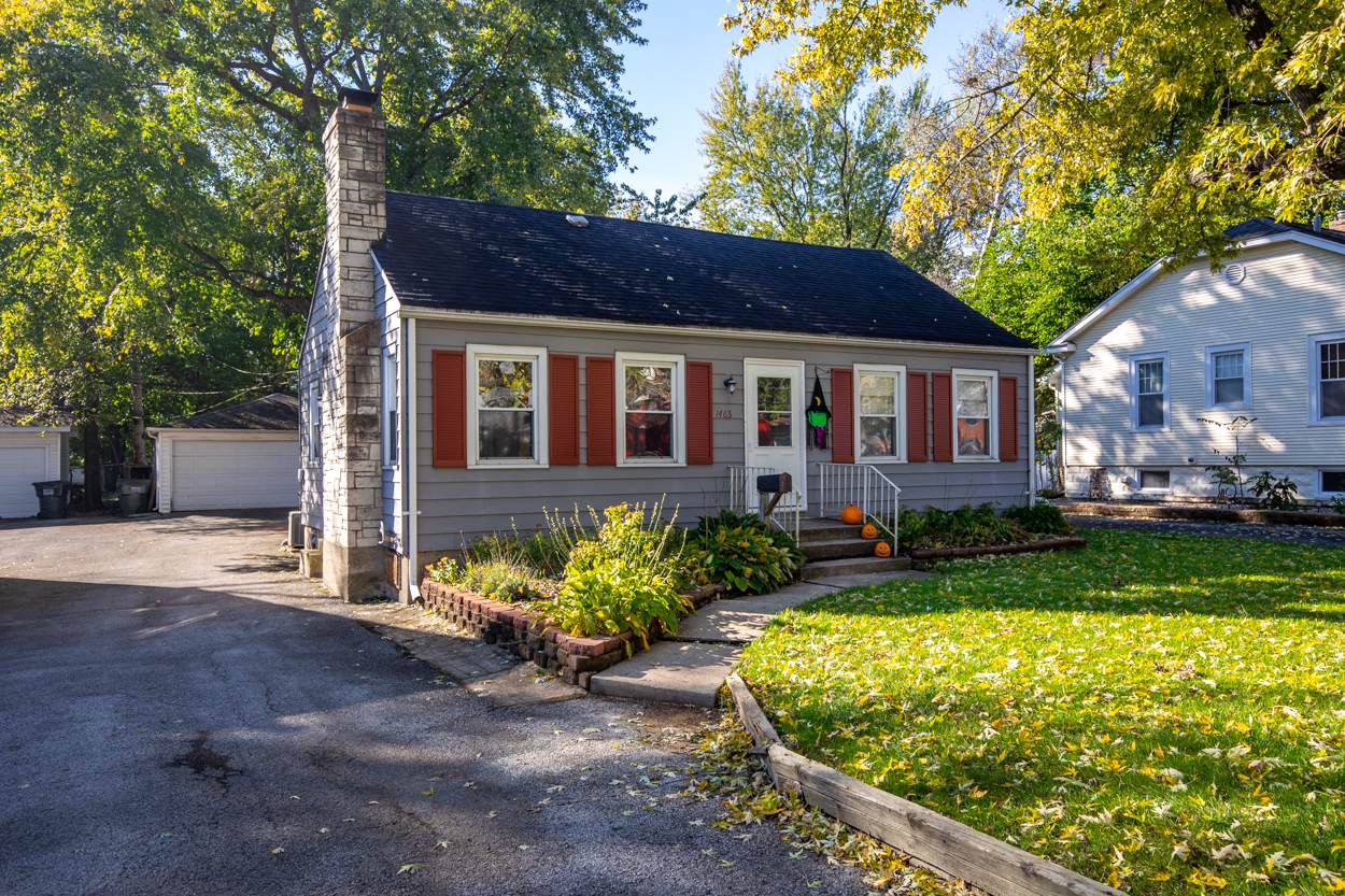 1465 183rd Street - Photo 1