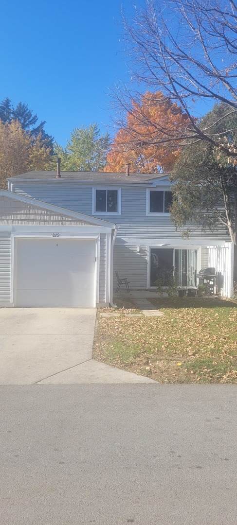 879 Oxford Place - Photo 1