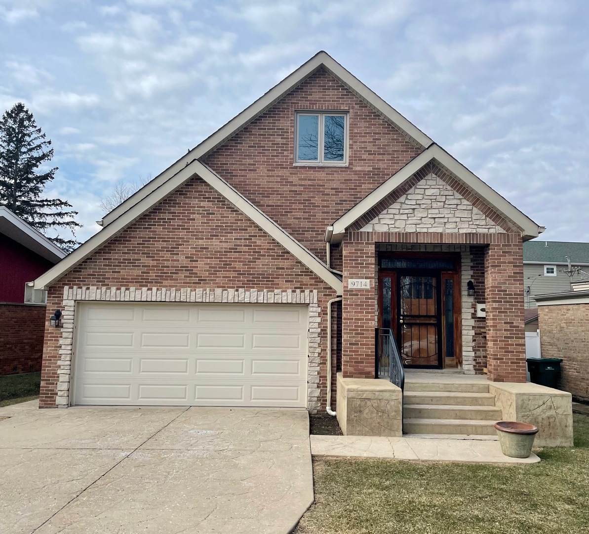 9714 Homan Avenue - Photo 1