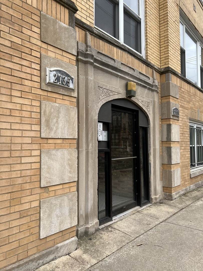 2735 Lemoyne Street - Photo 1