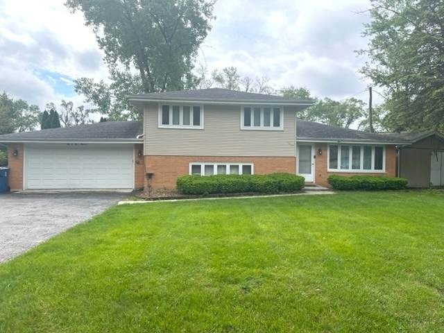 10211 Charles Avenue - Photo 1