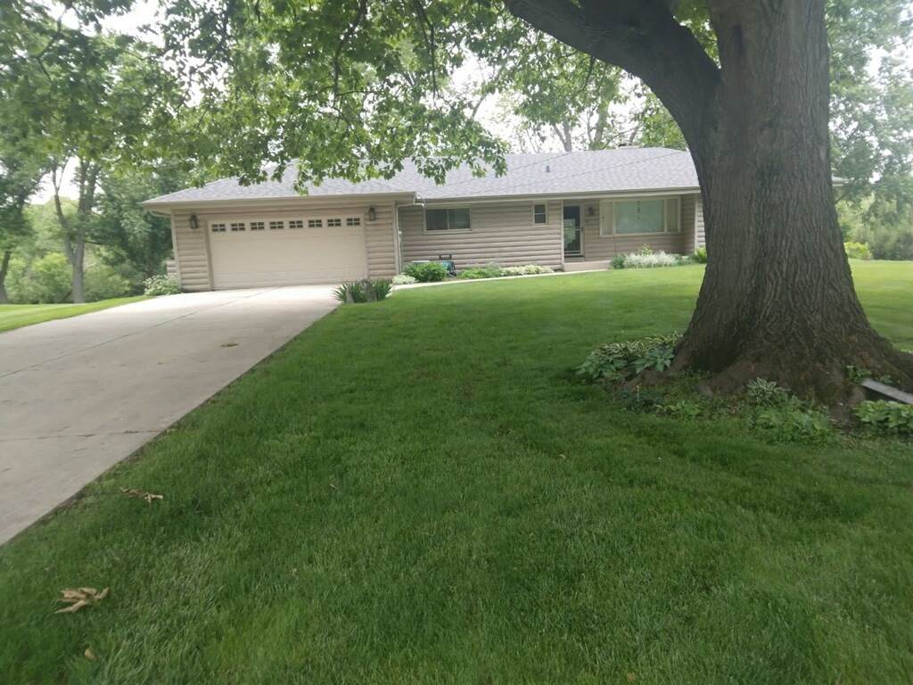 8S510 River Drive - Photo 1